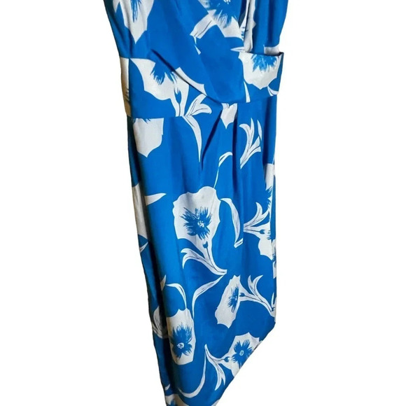 Donna Ricco Blue and White Floral Silk Wrap Dress Size 4 - Picture 5 of 10